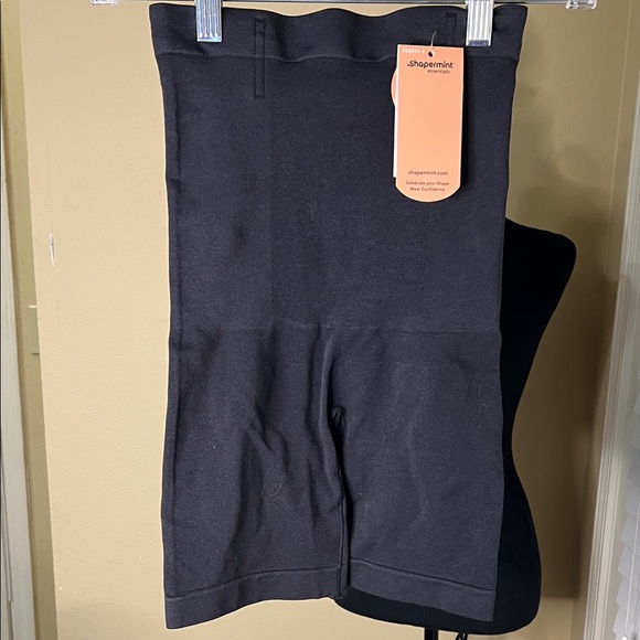 Shapermint Other - Shapermint Charcoal Women’s Athletic Shorts